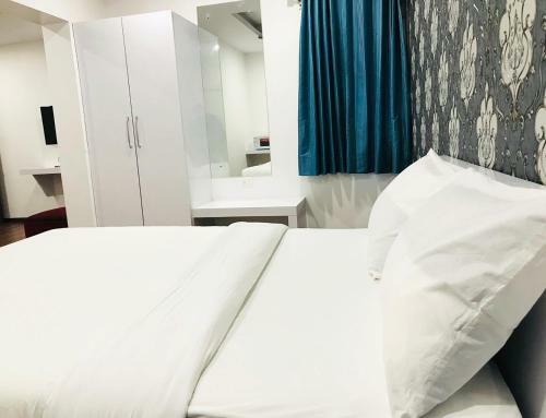 Hotel Aston Suites