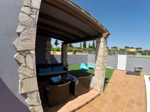 Casa En L Escala Con Piscina Y Wifi Free