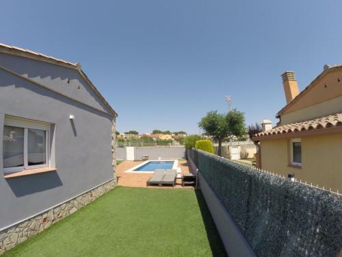 Casa En L Escala Con Piscina Y Wifi Free