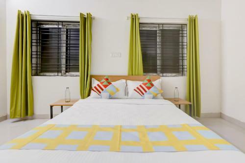 Hostal Oyo 79887 The Purple Orchid Stay