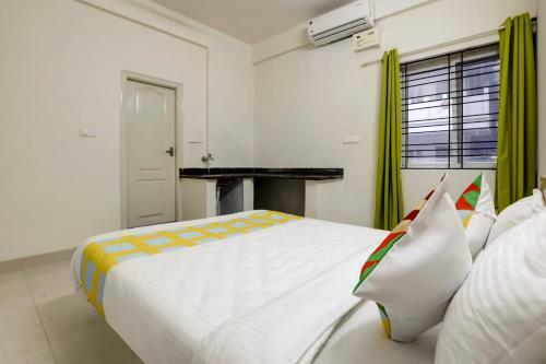 Hostal Oyo 79887 The Purple Orchid Stay