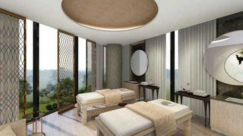 Hotel The Leela Bhartiya City Bengaluru