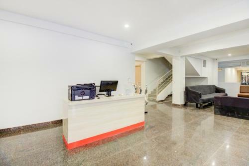 Capital O 77459 Smile Hotels