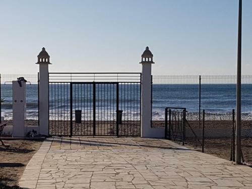 Apartamento Duplex Espectacular En Primera L�nea Naturista!