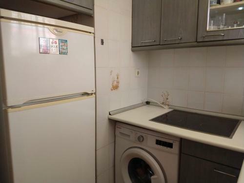 Estupendo Apartamento En El Edificio Dms1 En La Pineda