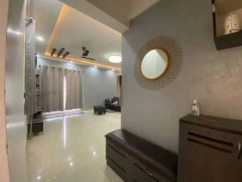 Apartamento Spacious 3bhk Flat