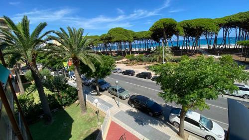 Apartamento La Playa de La Pineda 50m Del Mar