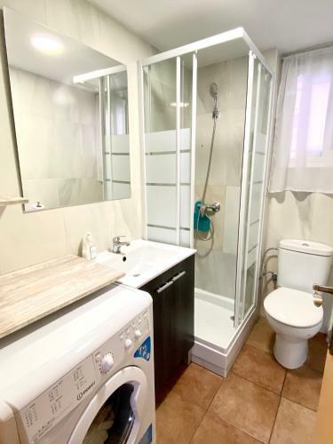 Apartamento En La Pineda Cerca de La Playa