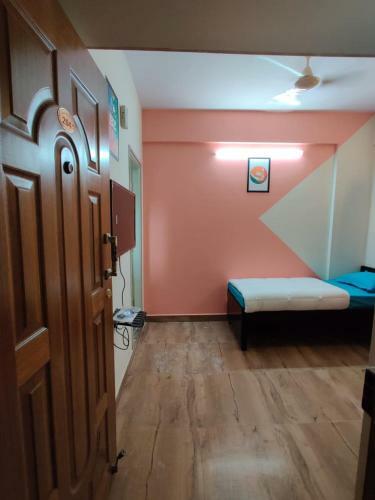 Hostal Lark Garden