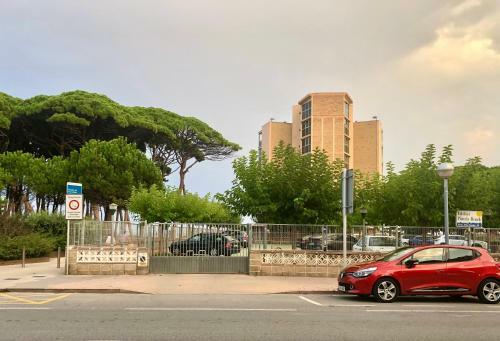 Apartamento Pineda Beach 1a L�nea de Mar & Parking