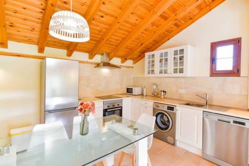 Precioso Apartamento Reformado En Liencres