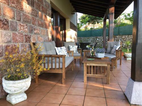 Casa Frente A Los Bufones de Pria