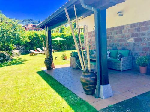 Casa Frente A Los Bufones de Pria