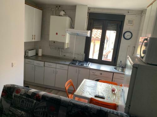 Apartamento Piso En El H�medo, Al Lado Plaza Mayor
