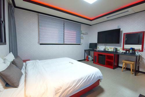 Danube Hotel