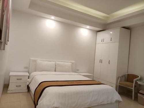 Glory Hotel