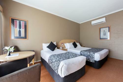 Motel Statesman Hotel