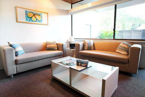 Apartamentos Nautilus Beachfront Villas & Spa