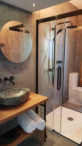 Hostal 13 Suites