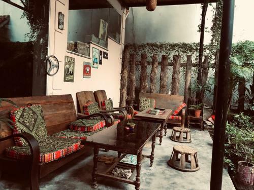 Chapi Coffee & Backpacker