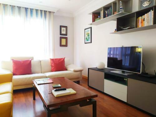 Apartamento Housingle�n - Centro Col�n