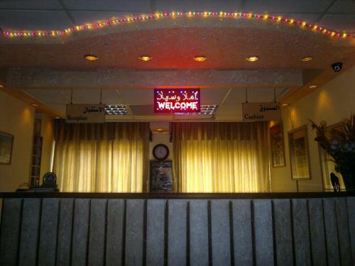 Motel Crystal Hotel ???? ???????