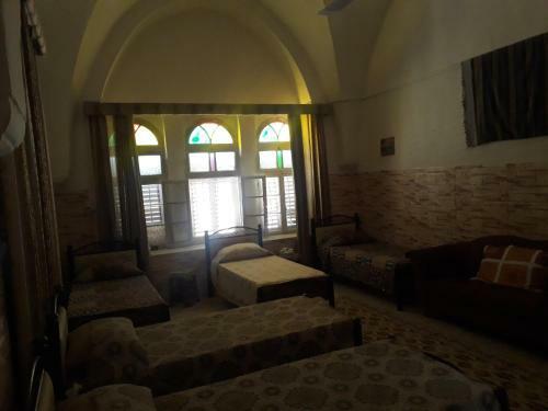 Hostal Soufan Guest House