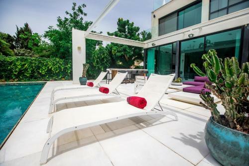 Villa The Mansion In Herzliya Pituach
