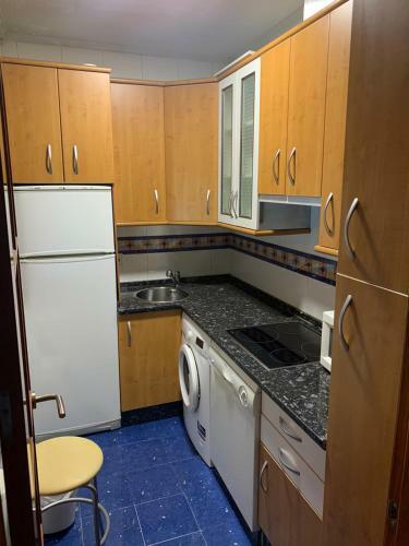 Apartamento Maison San Isidoro - Garaje Y Wifi Gratuito