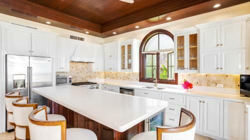 Sandcastle Villa & Beach House