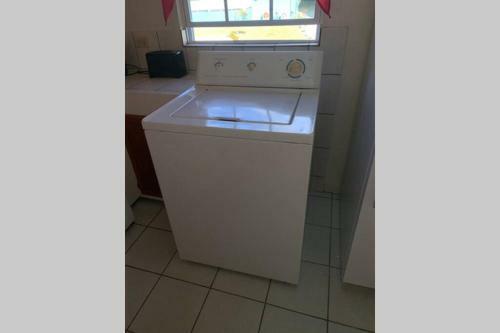 Neem View Apartment #8