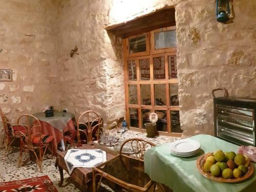 Hostal The Orient Home