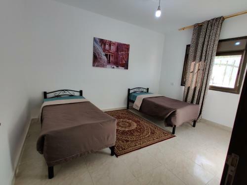 Rakan Apartments