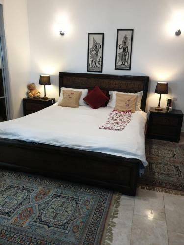 Nomad Tours Marina Beach Apartment