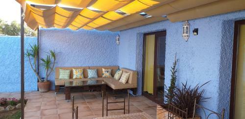 La Casita Azul