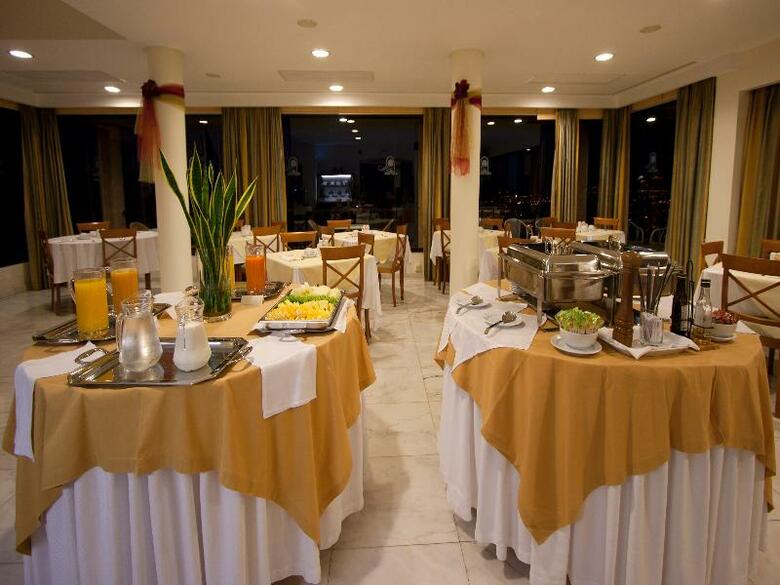 Hotel Ocean Gardens