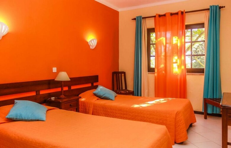 Hotel Colina Village