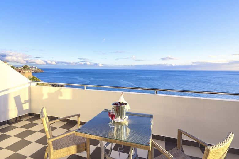 Hotel Orca Praia