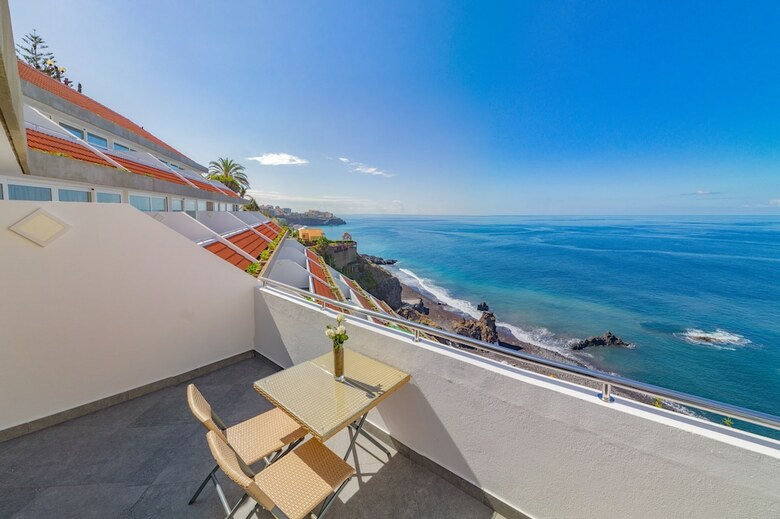 Hotel Orca Praia