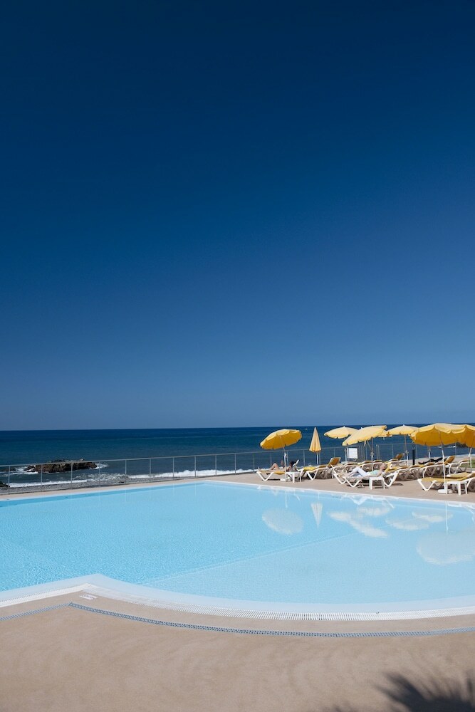 Hotel Orca Praia