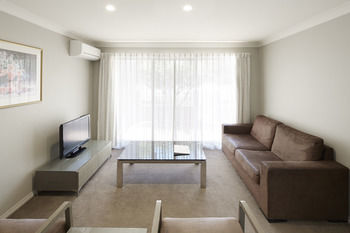 Aparthotel Pinnacle Apartments