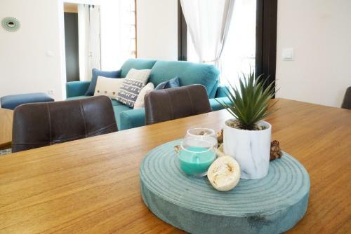Apartamentos Reloj De Berger�n