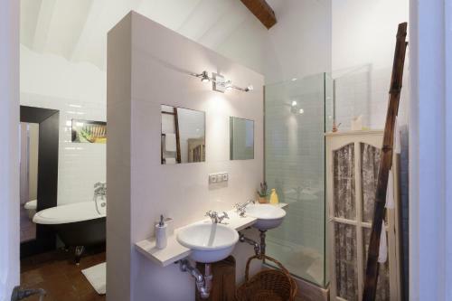Casa Malvas�a