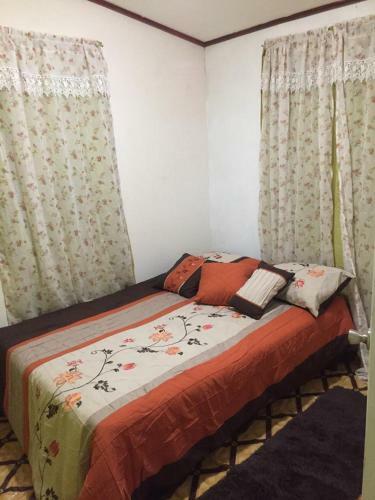 Mahogany Tree House Vacation Rentals