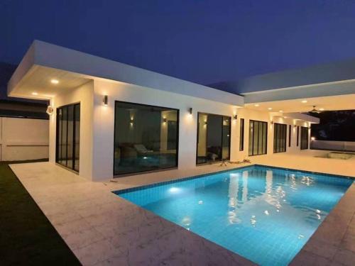 Villa ???????????????????