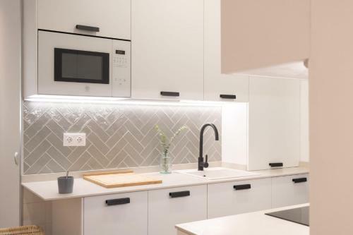 Los Apartamentos de Elena, Centro Hist�rico Y Ascensor