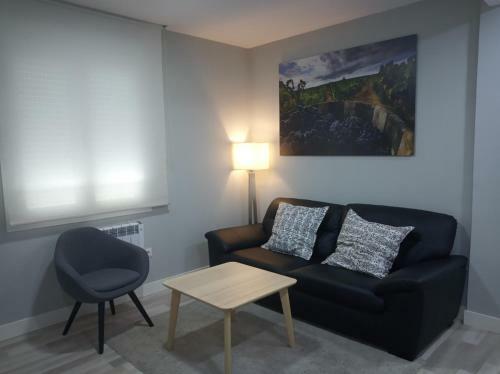 Centrico Apartament Al Lado de La Estacion D Tren
