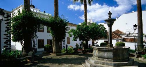 Hostal C�ntrica Y Acogedora Habitaci�n