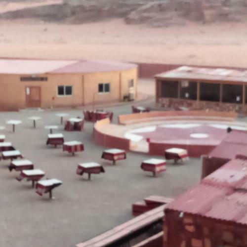 Moon Valli Camp