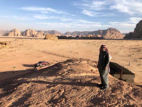 Ahlam Alenzy Camp